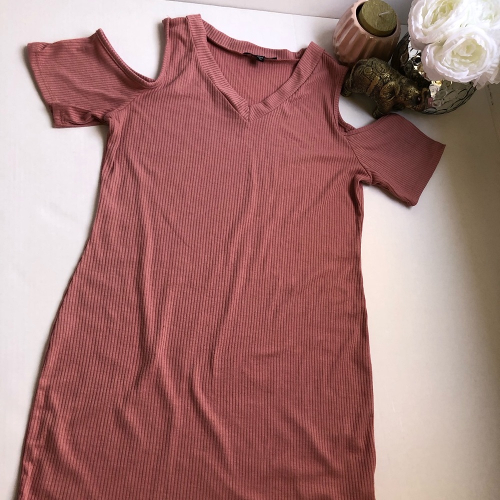 Pink dress size XL